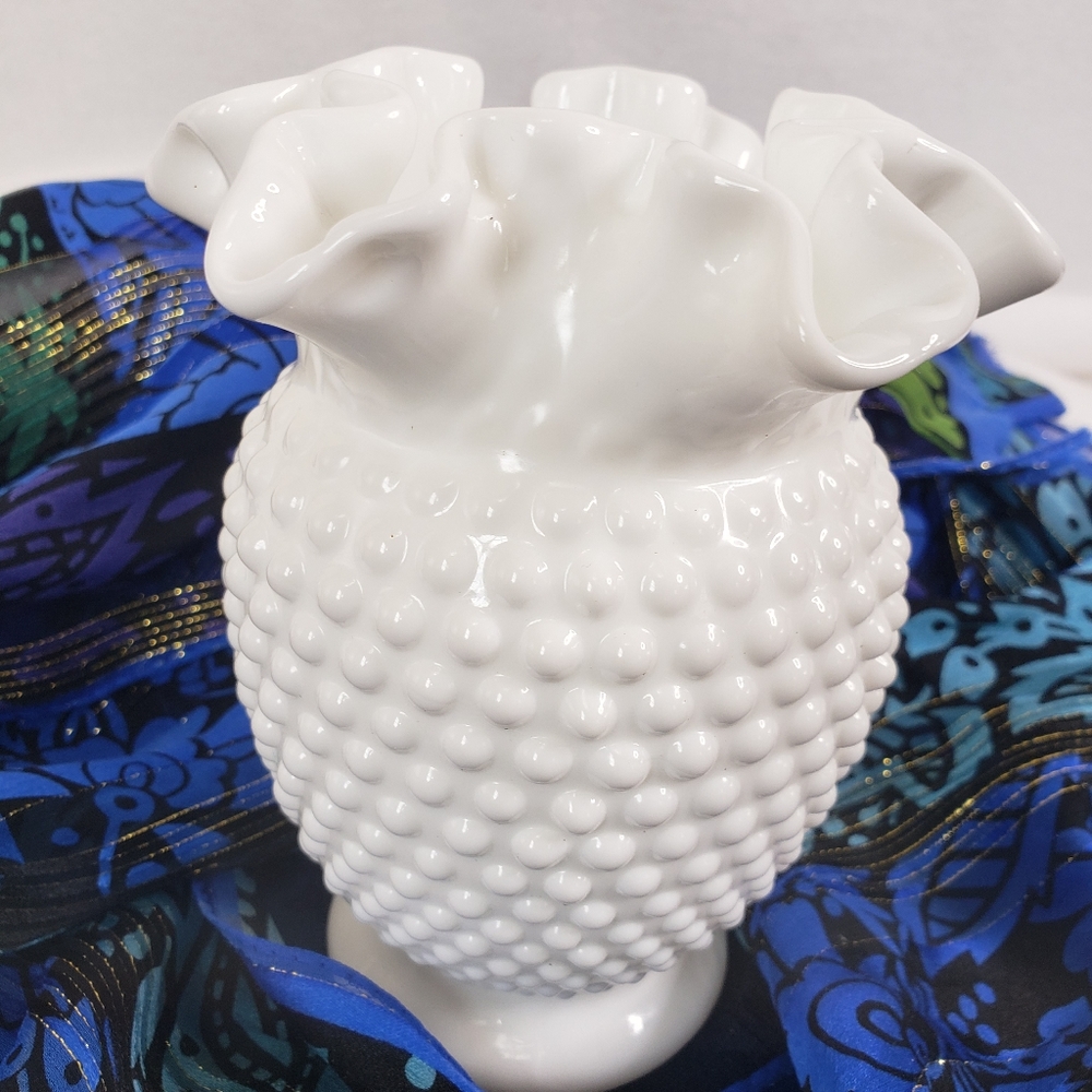 Vintage Fenton Hobnail Ruffled crimped Glass Vase 6" Tall  Milk Glass EUC